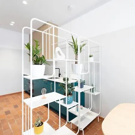 Blue - Hanza Tower *